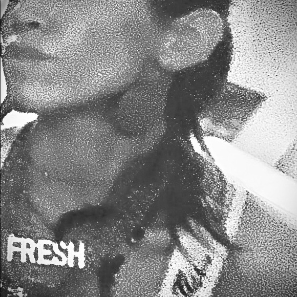 Meet your Posher, Tara - Picture 1 of 1